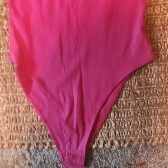 Zara Pink Bodysuit - Picture 4 of 4